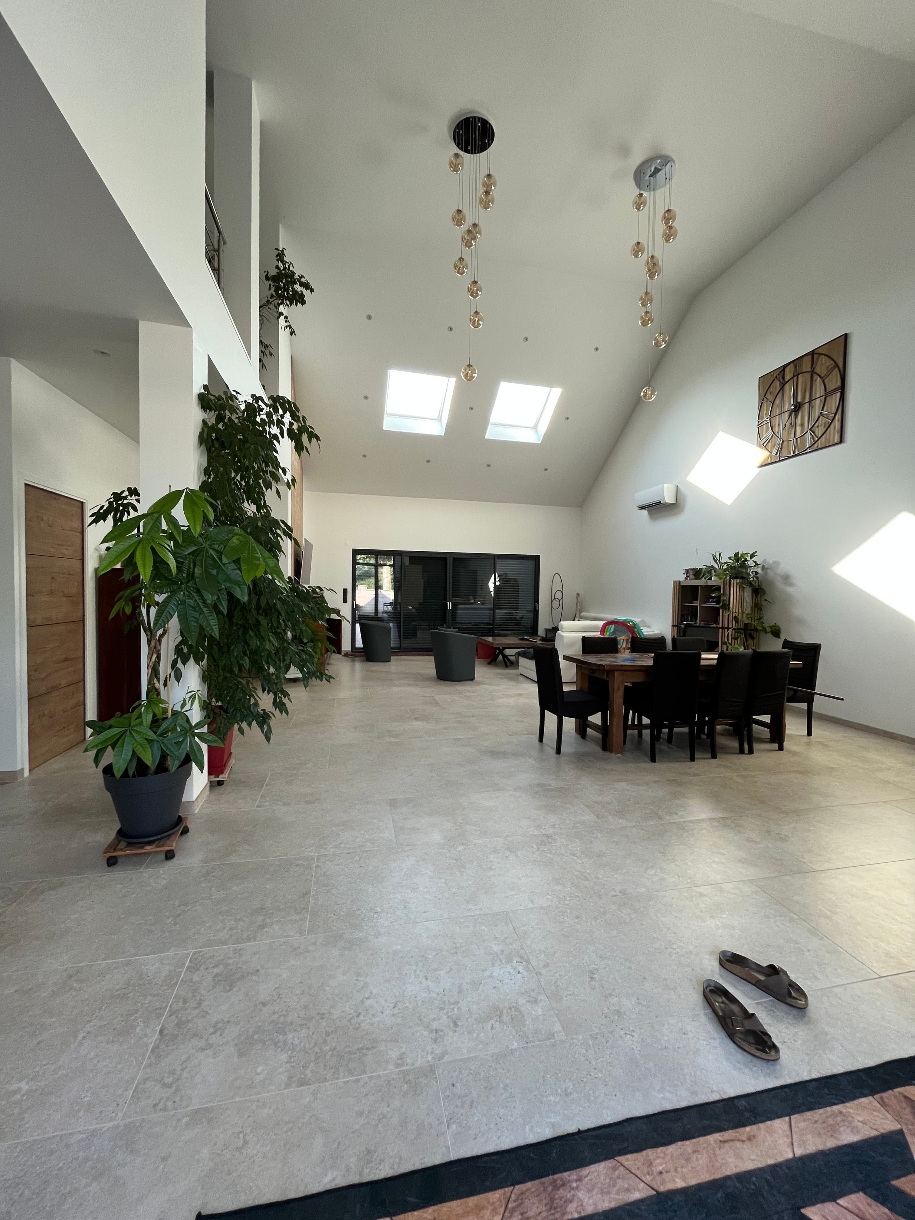 Vue intérieure de la maison
